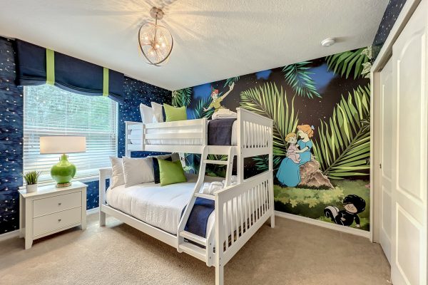 Peter Pan bunk bed room
